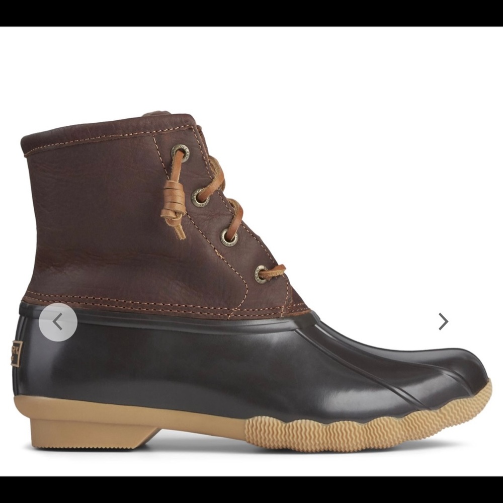 Sorry Saltwater Duck Boot tan and dark brown size 9